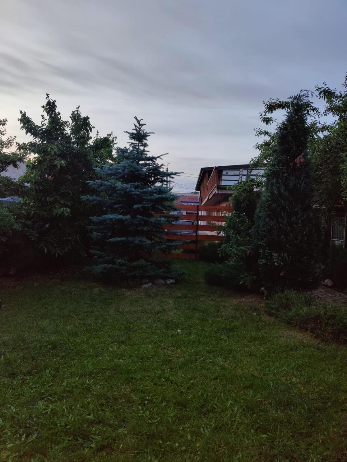 Luxus Cluj Airport Apartments Экстерьер фото