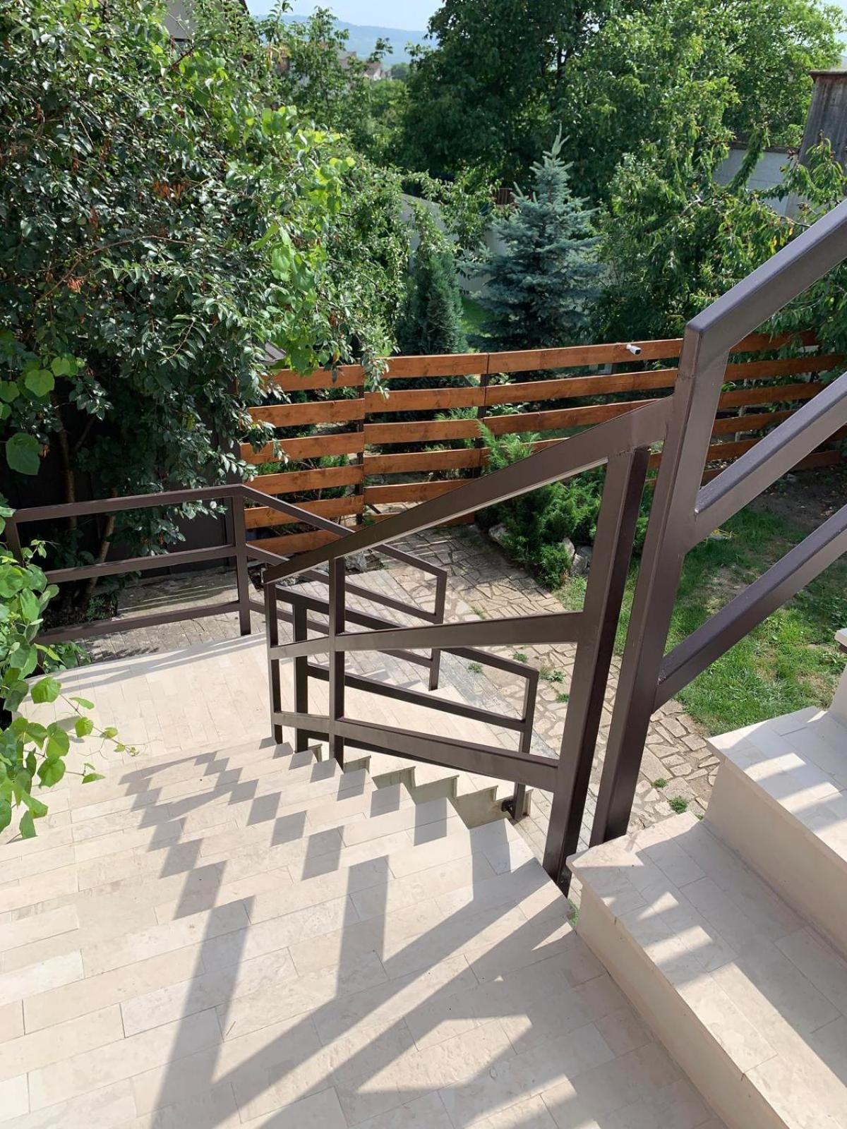 Luxus Cluj Airport Apartments Экстерьер фото